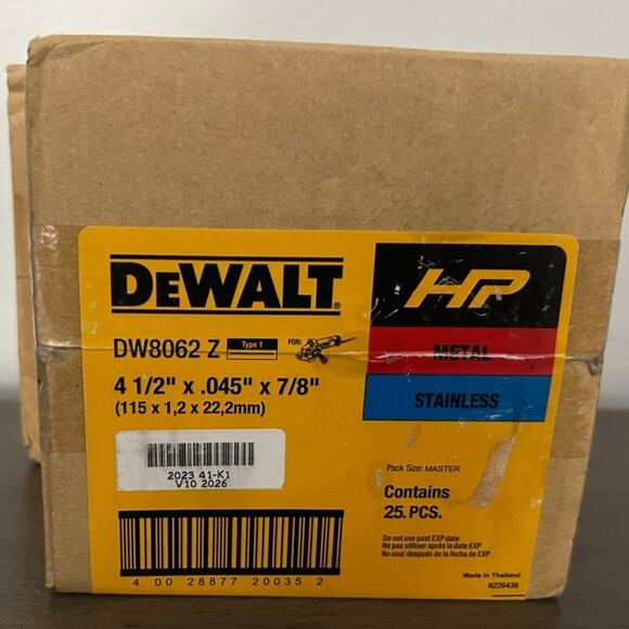 Box 25 | DeWalt 4 1/2" x .045" x 7/8 " Grinder Stainless & Metal Cutting Wheels - Picture 2 of 2